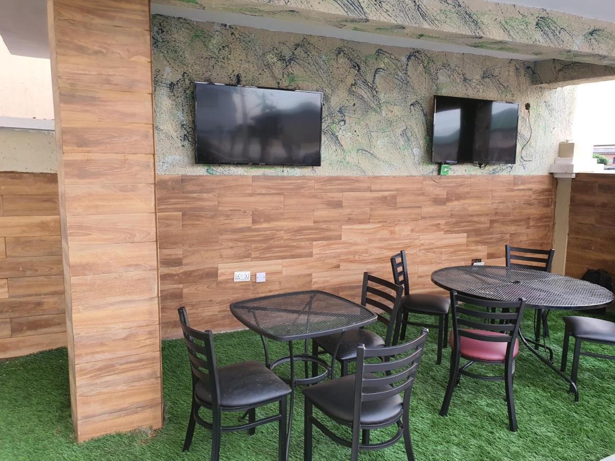 Residency Hotel Lagos Airport Bagian luar foto